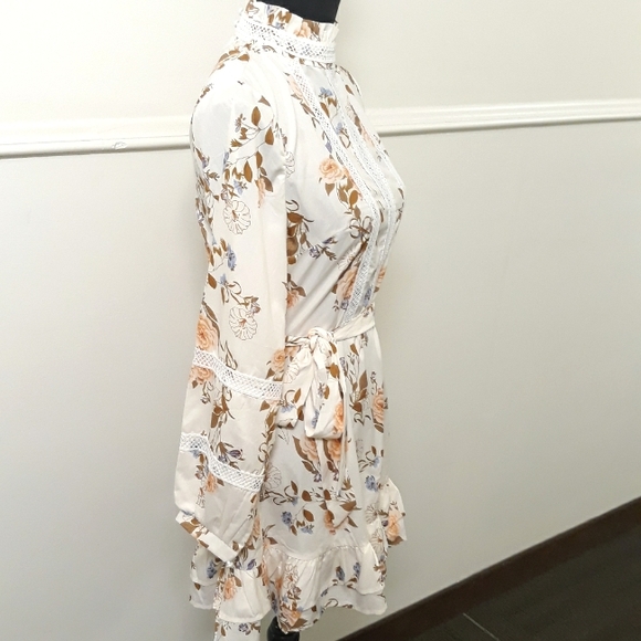 Eilly Bazar Floral Lace Insert Belted Dress - Size Small Flower Ruffle Hem Dress - Picture 10 of 13